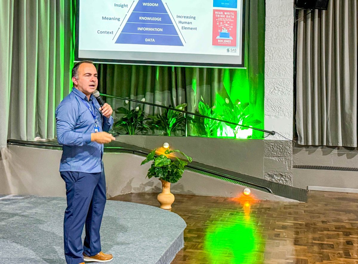 Professor Idelfrânio Moreira: “Tirar as crianças das redes sociais é saúde social” | Foto: Luana Beatriz Barth