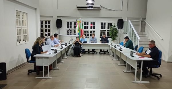 Vereadores aprovam auxílio para rodeios artísticos em maio e junho