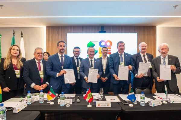 Governadores firmam parceria com Banco Mundial para enfrentamento de eventos climáticos