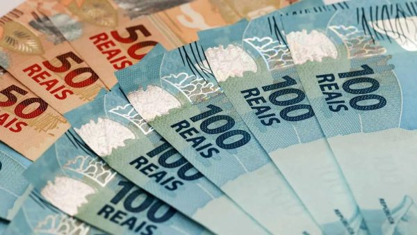 Previsão da inflação cai de 5,65% para 5,57% em 2025
