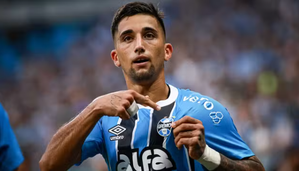 No sufoco, Grêmio bate o Santos e deixa a zona de rebaixamento
