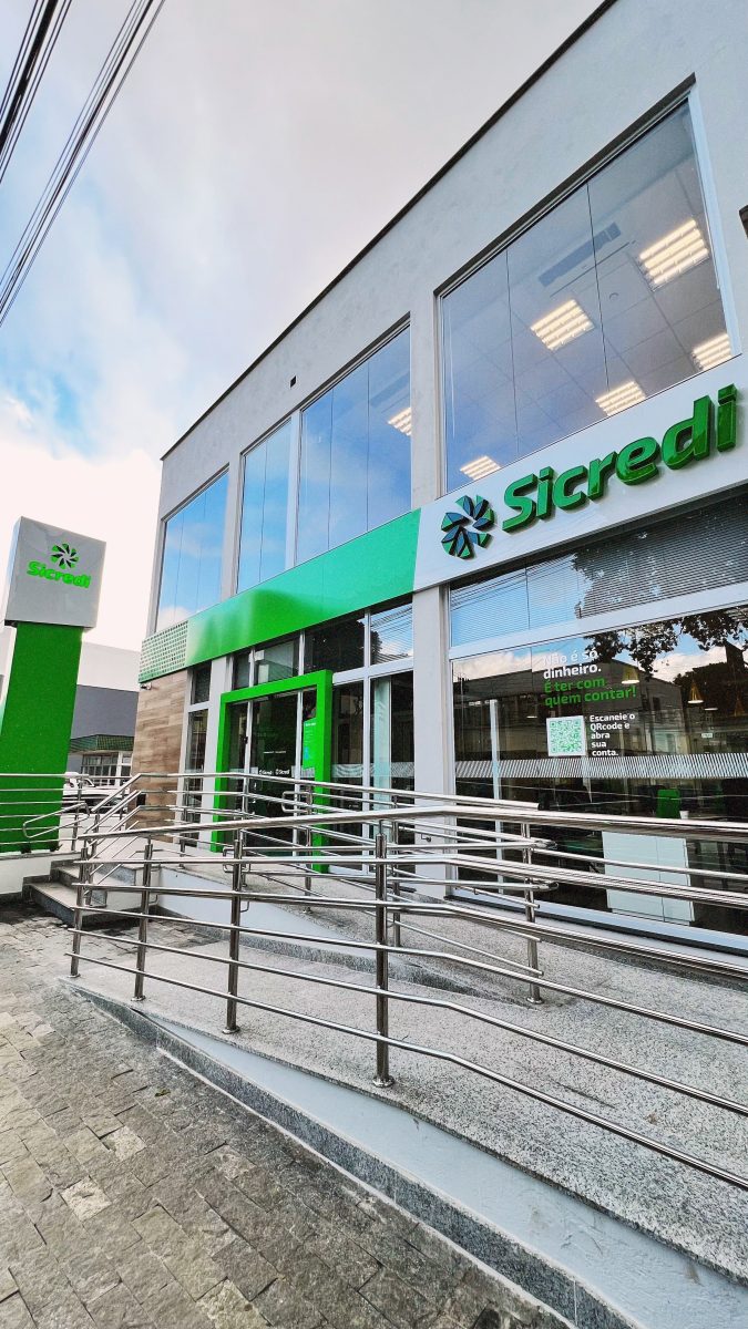 Sicredi Ouro Branco RS/MG inaugura primeira agência no Vale do Rio Doce