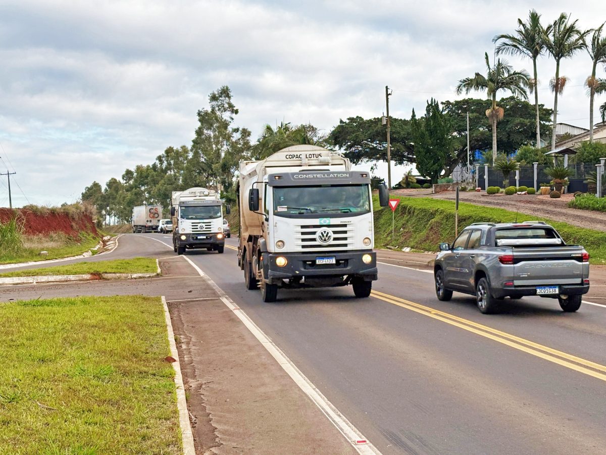 Apresentada no início da semana, nova versão do plano de concessão prevê manutenção do pórtico de cobrança no km 18 da Via Láctea | Foto: Sara Ávila