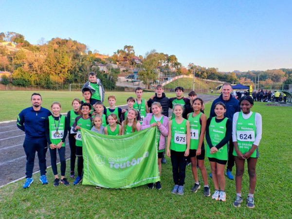 Jovens promessas brilham no Troféu Dois Irmãos de Atletismo
