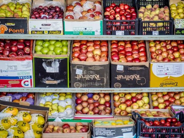 Preço médio da cesta de alimentos cai em janeiro no RS