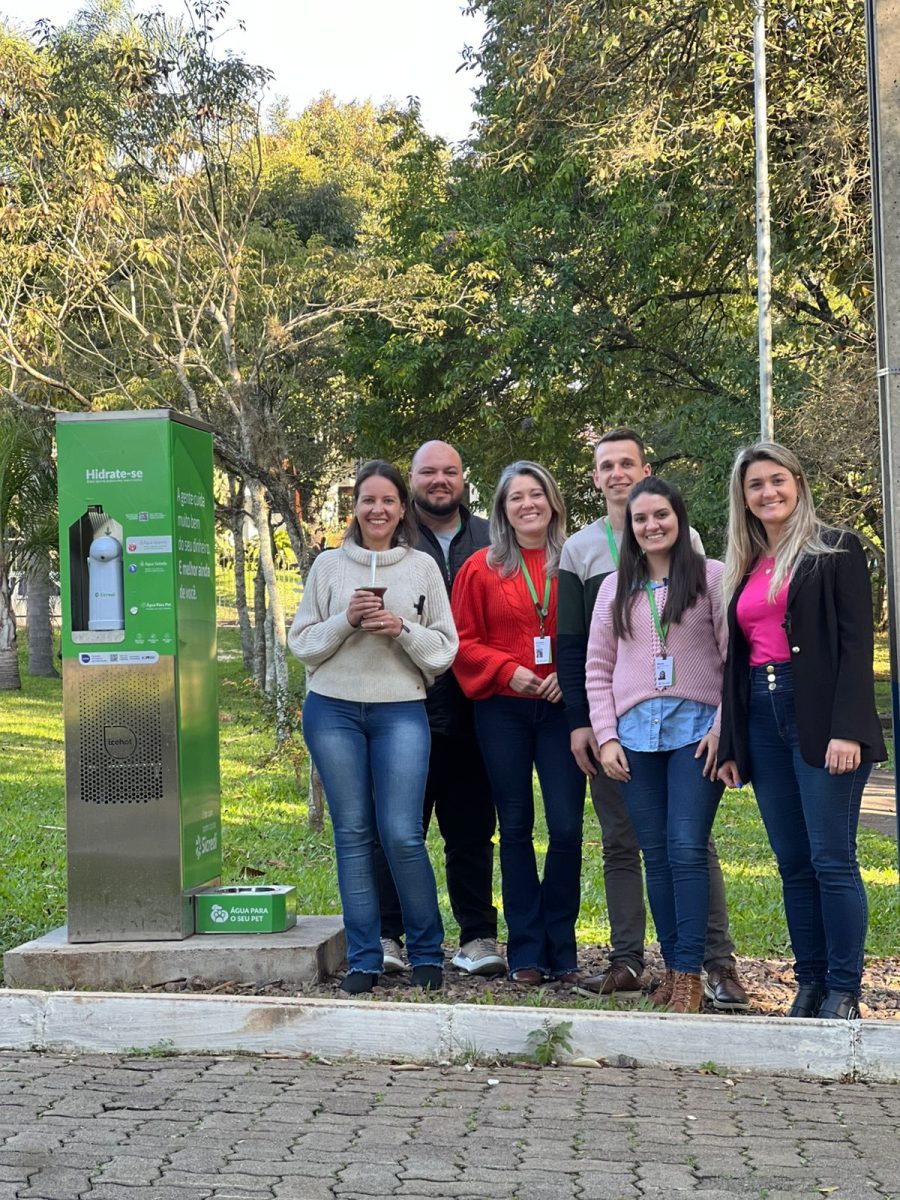 Sicredi instala chimarródromo na Praça 13 de Abril