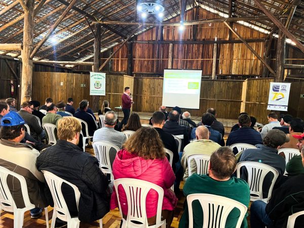 Seminário IRRIGA+ reúne produtores e entidades em Westfália
