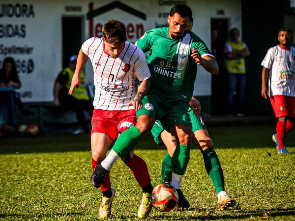 Competição tem jogos adiados em função da chuva