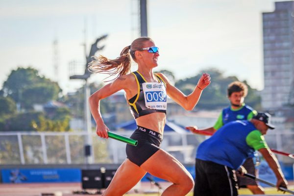 Jaqueline Weber conquista medalhas no Troféu Brasil de Atletismo
