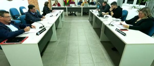 Câmara aprova projeto de subsídio por horas-máquina contratadas