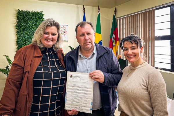 Estado confirma necessidade de ampliação da EEEM Fazenda Vilanova