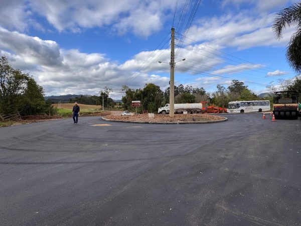 Primeira etapa de obras na estrada de Pontes Filho entra na fase final