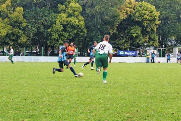 Série A terá três partidas neste domingo