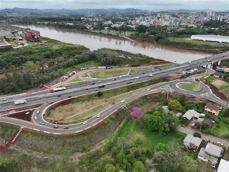 Obras bloqueiam temporariamente acesso à Colinas pela BR-386