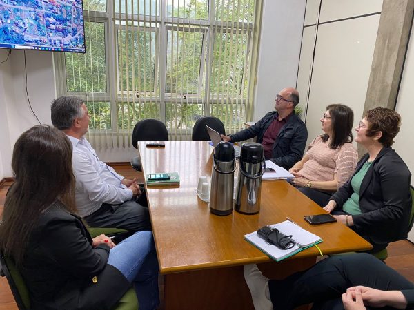 Município e Univates iniciam diálogo para futura incubadora de empresas de tecnologia