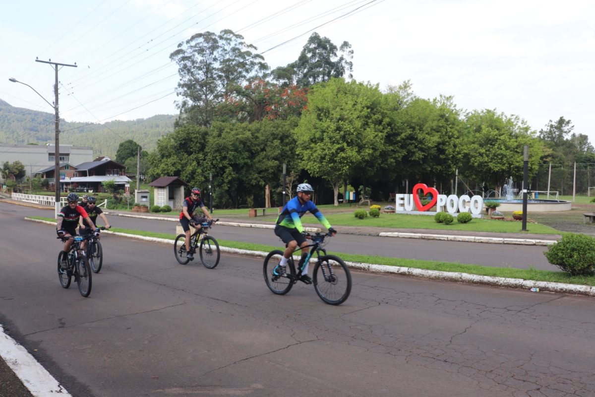 Mais de 180 ciclistas integram atividades em Poço das Antas