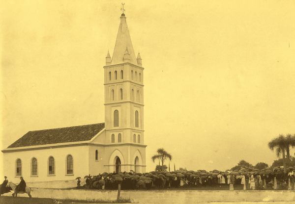 Entre sinos, torres e vitrais, templos sustentam o legado luterano