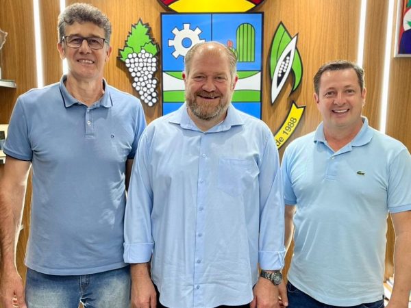 Luis Carlos Demari é apresentado como novo secretário de Obras e Mobilidade