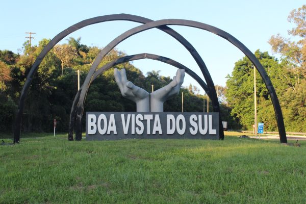 Colônia Fest inicia nesta sexta com a entrega do Prêmio Troféu Econômico 2025