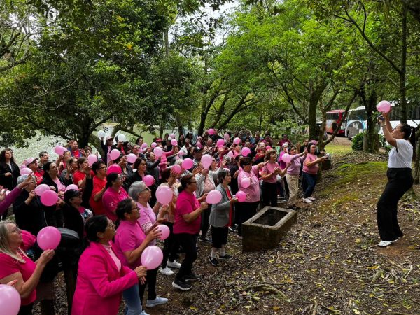 Idosos do CRAS participam de encontro especial na Lagoa da Harmonia