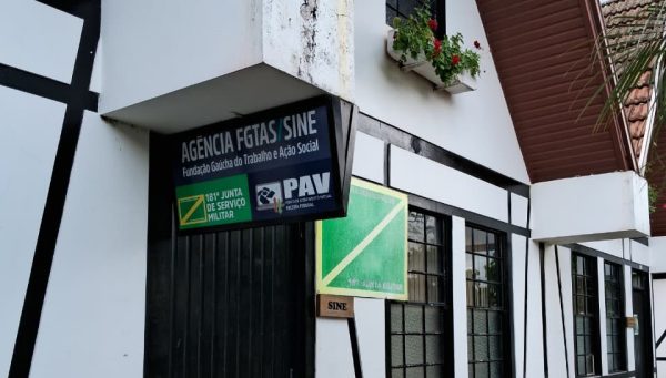 Plantão Especial de sábado facilita acesso a serviços de emprego e emissão de RG