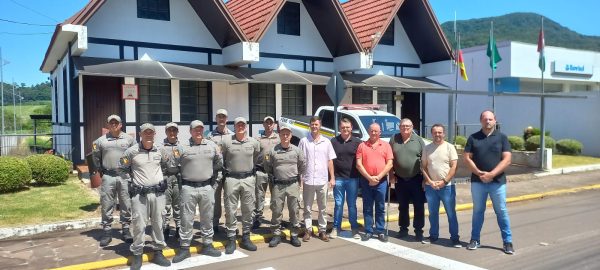 Brigada Militar de Westfália recebe nova viatura