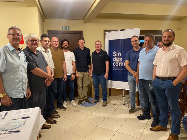 Sinduscom VT renova diretoria, com dois integrantes de Teutônia
