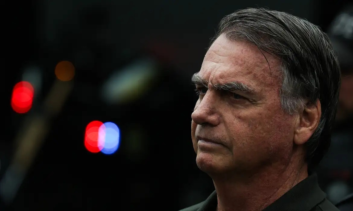 STF mantém prisão preventiva de Bolsonaro