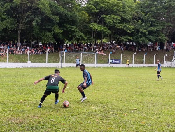 De olho na taça, 11 Amigos encara o Delfinense