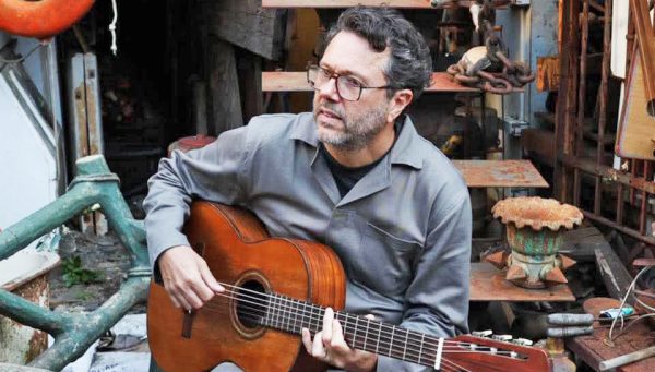 Duca Leindecker se apresenta nesta quinta-feira