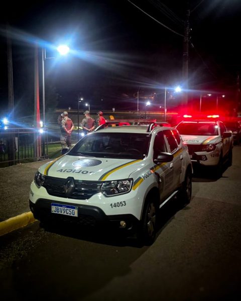 Brigada Militar prende homem por tráfico de drogas em praça