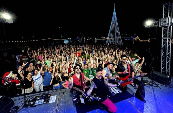 Corrida Iluminada, Desfile das Lanternas, shows e apresentações culturais reúnem grande público