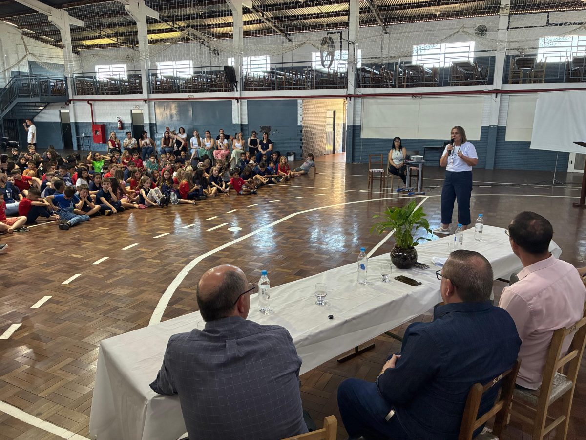 Alunos da EMEF Leopoldo Klepker são premiados por ações ambientais