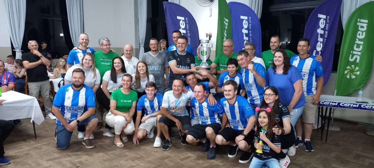 Equipes recebem troféus do Regional Certel/Sicredi Aslivata 2025