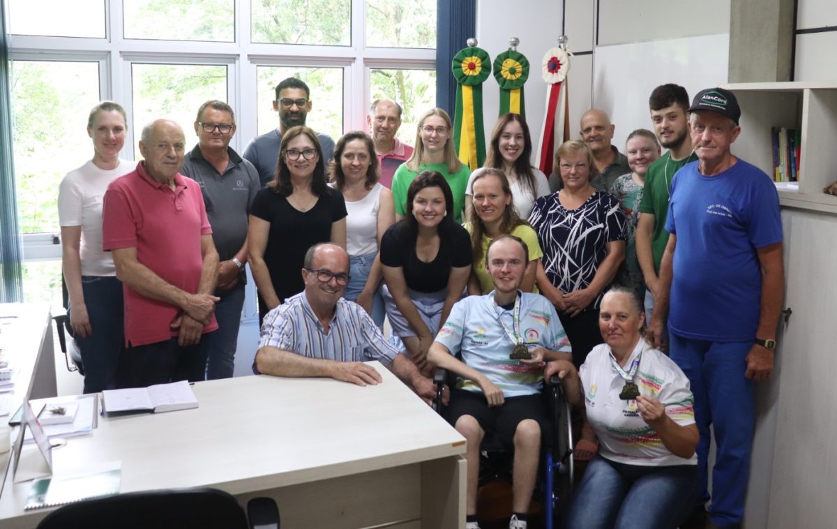 Atleta de Poço das Antas é ouro nas Olimpíadas das APAEs