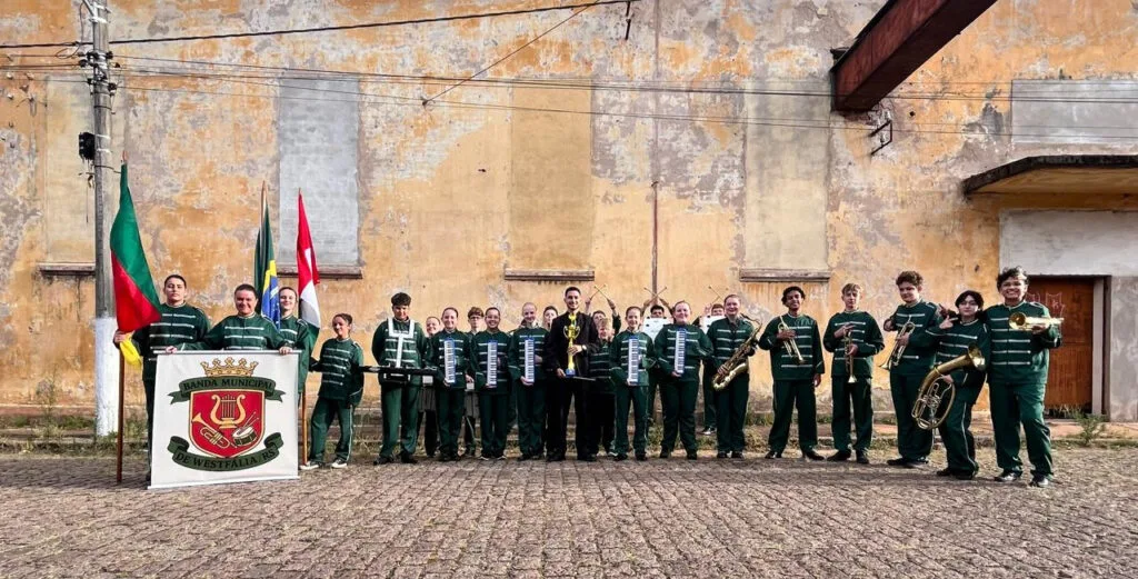 Jovens de Westfália marcaram presença no Festival de Bandas e Fanfarras de Rio Pardo 2025 | Foto: Divulgação Prefeitura de Westfália / Marcelo Alves Borges