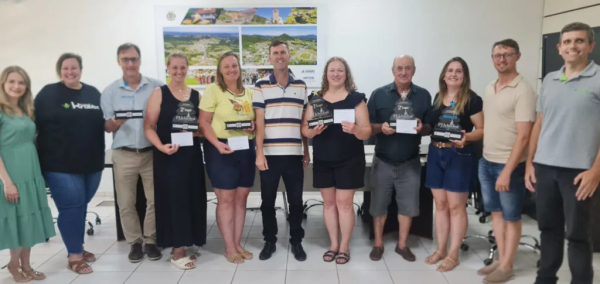 Concurso Municipal de Decoração Natalina premia vencedores