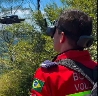 Buscas por homem desaparecido mobilizam bombeiros em Linha Gamela