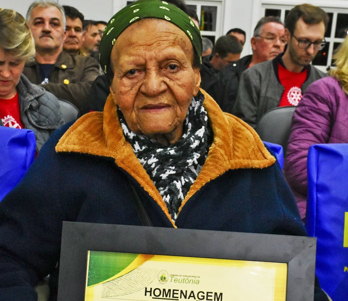“Eu preparava as refeições para os alunos com simplicidade, mas com muito amor, carinho e paciência”