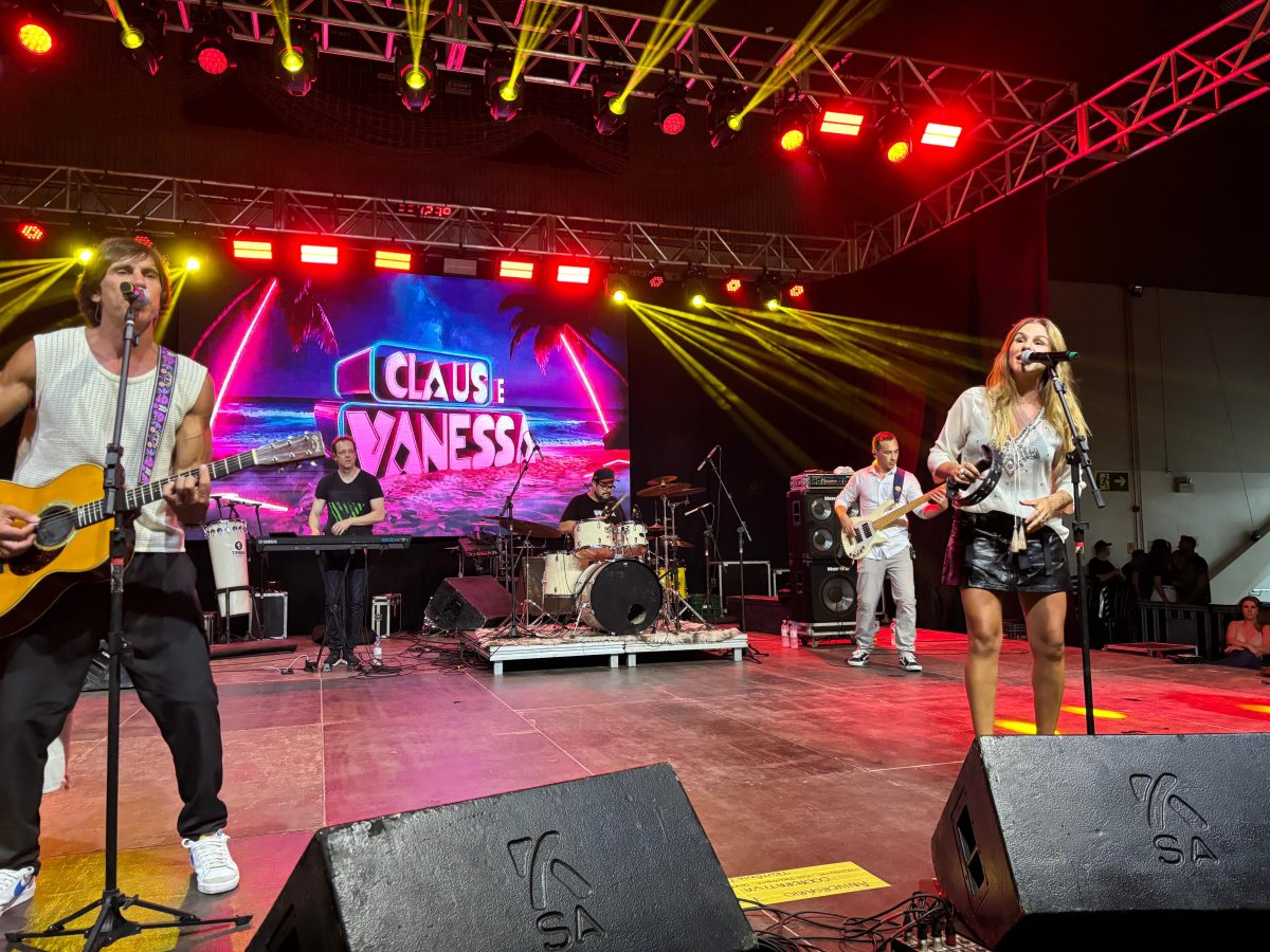 Claus e Vanessa estiveram entre as principais atrações da noite. Fotos: Marco Mallmann 