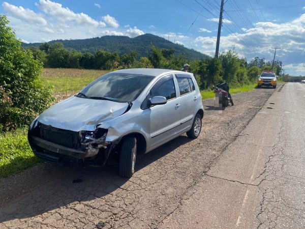 Motociclista de 73 anos fica ferido em colisão na ERS-419