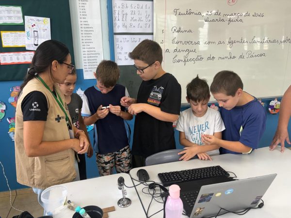 Vigilância Epidemiológica leva ações de prevenção às escolas