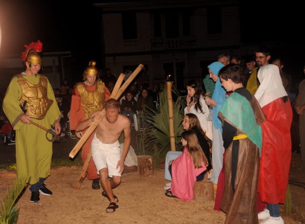 Comunidade de Linha Germano encena Paixão de Cristo neste sábado