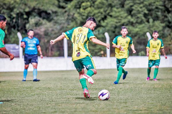 Intermunicipal retorna com três partidas neste domingo