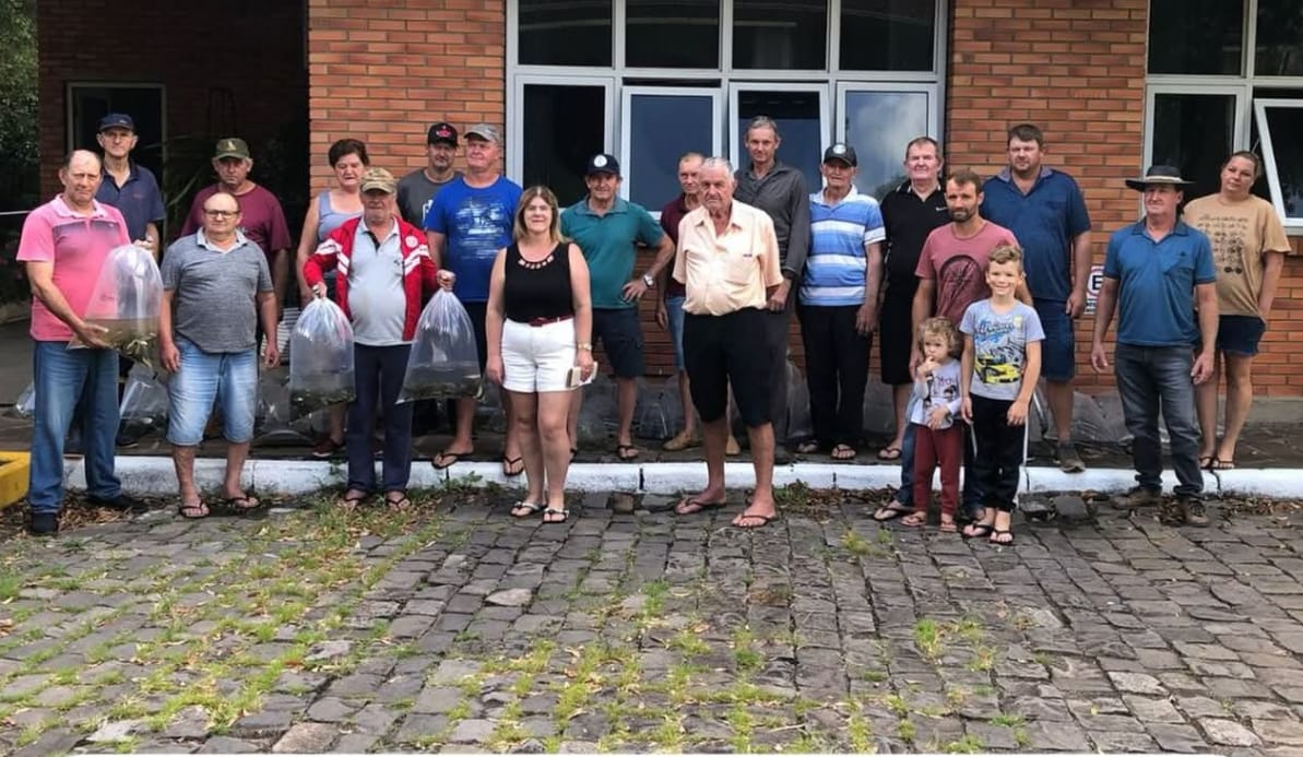 Secretaria de Agricultura e Meio Ambiente entrega mais de 8,5 mil alevinos