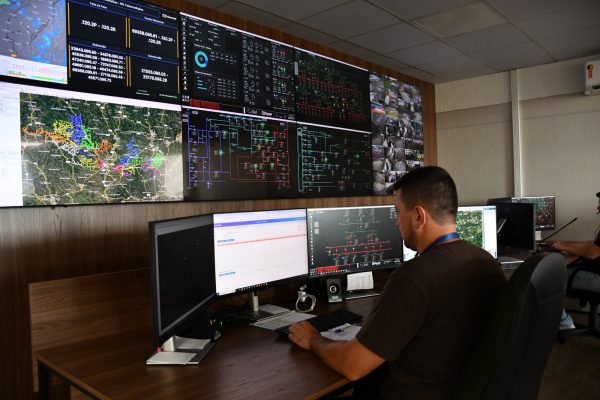 Certel usa inteligência artificial e meteorologia para antecipar eventos climáticos