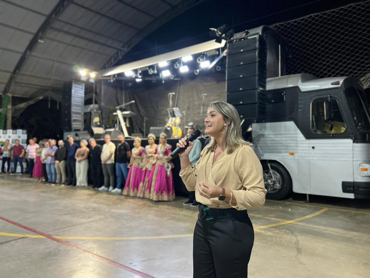 Município abre programação de aniversário com celebração e cultura