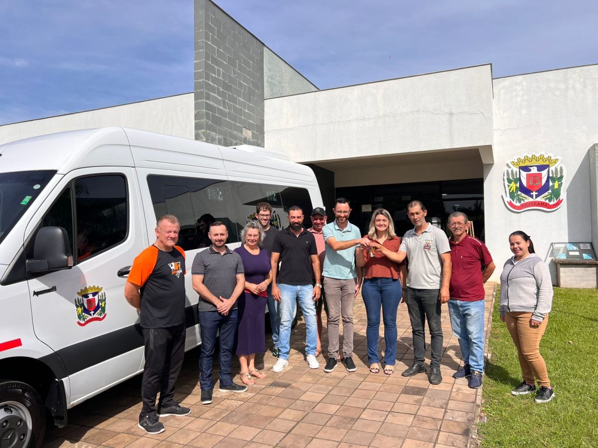 Câmara repassa R$ 322 mil ao Executivo para aquisição de van da saúde