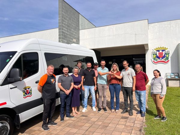 Câmara repassa R$ 322 mil ao Executivo para aquisição de van da saúde