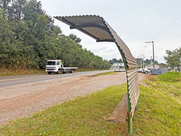 Moradores pedem novo abrigo de ônibus e melhorias na Vila KS